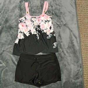 Floral Black and Pink Women's Swinwear Set
